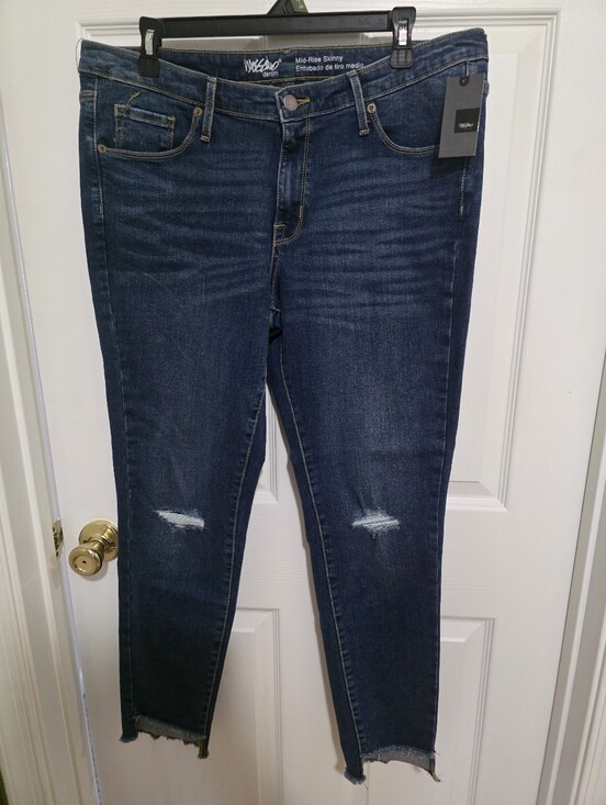 Mossimo Denim Denim - Missimo Mid-Rise Skinny Women’s Jeans - Dark Blue NEW